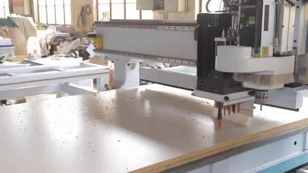 Hicas 3-Achsen-Nesting-CNC-Fräsmaschine mit japanischem Servomotor